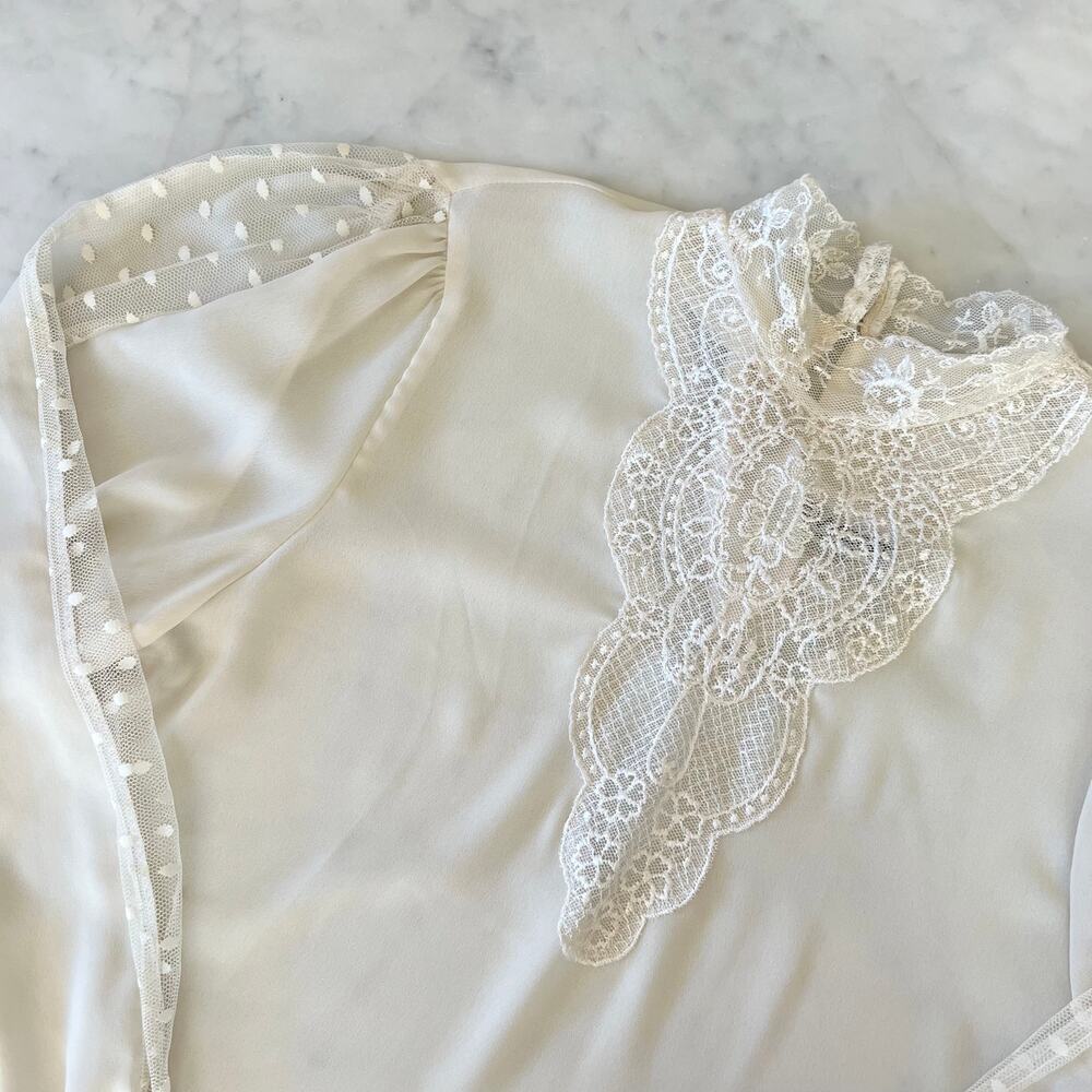 Vintage 80s Cream Sheer Lace Mock Neck Long Sleeve Blouse / M L